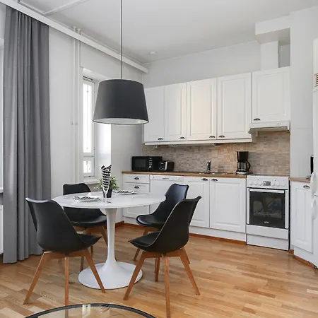 Kotimaailma Kamppi - 2br In The Center With Key Code Apartment *