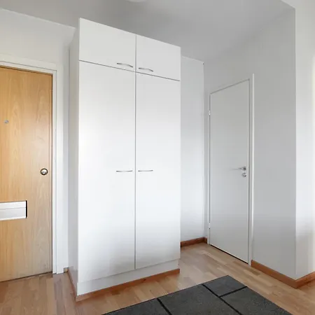 Kotimaailma Kamppi - 2br In The Center With Key Code * Helsinki
